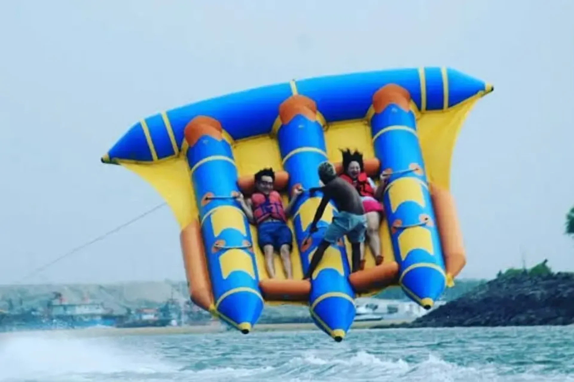 Tanjung-Benoa-Water-Sport-Adventure-Flying-Fish