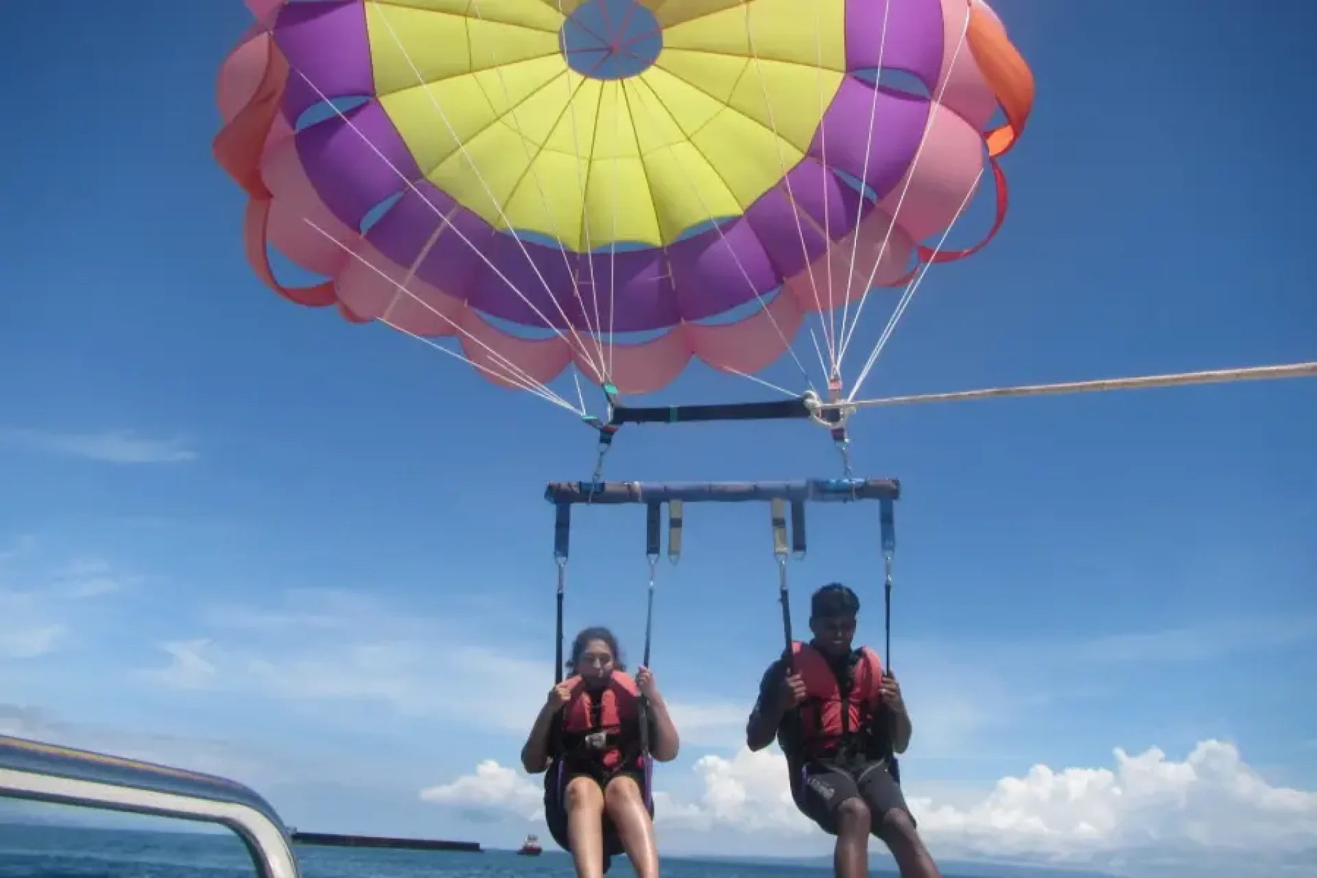Tanjung-Benoa-Water-Sport-Adventure-Parasailing-Adventure